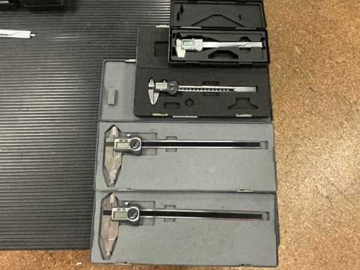 Set von 4 digitalen Bremssätteln